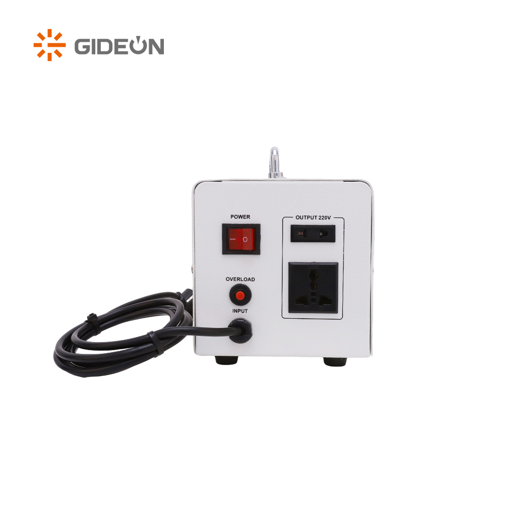 GD-AVR30-un အစာရှောင်ခြင်းသယ်ဆောင်နိုင်သော Universal Plug စံဗို့အားဗို့အားအိမ်အသုံးအဆောင်ပစ္စည်းများအတွက်နေရာ
