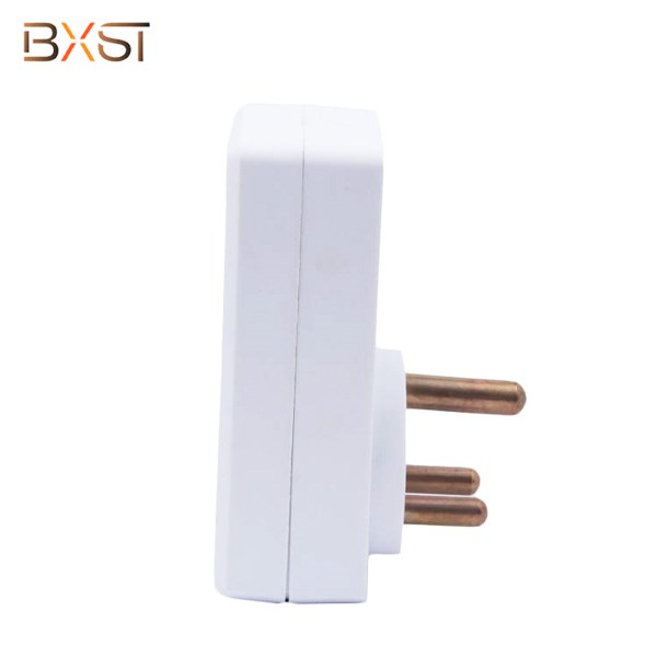 BXST 15 AMP အလိုအလျောက်ဗို့အားအလိုအလျောက် Voltatic Voltage Protector သည် V047-SA