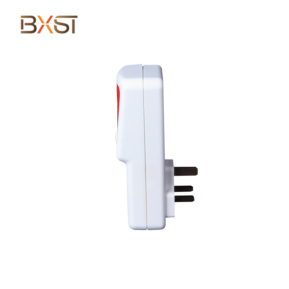 BXST TV Guard UK Plug သည် USB v187-D-USB ဖြင့်အလိုအလျောက်ဗို့အားကာကွယ်ပေးသည်